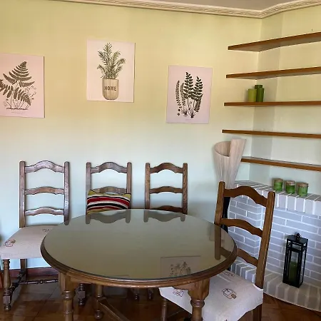Сasa de vacaciones Casa Sidro *